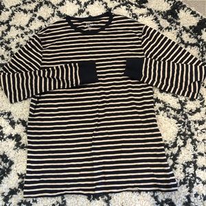 🌸NWOT! J. Crew Navy White Striped Long sleeved Tee Shirt